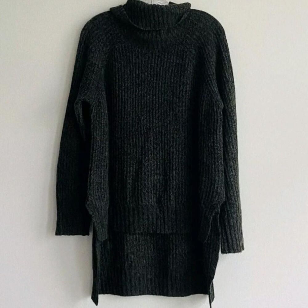Express Women's Grey and Green Jumper